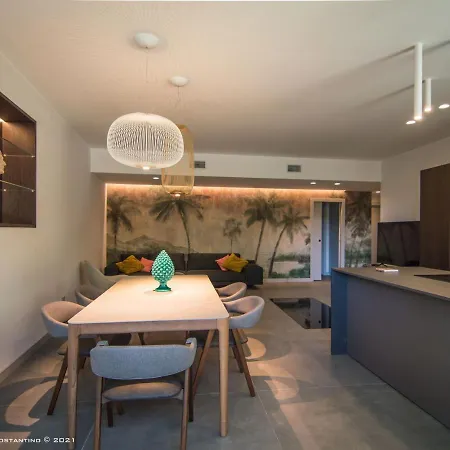 Villa Dbhousetaormina *