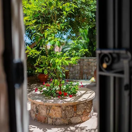 Villa Dbhousetaormina